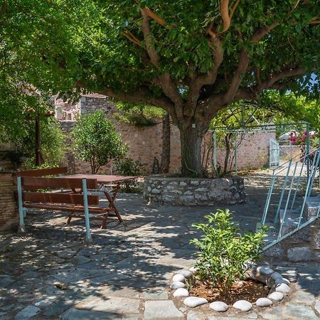 Tranquil Stone Garden House Vila Kalos Exterior foto